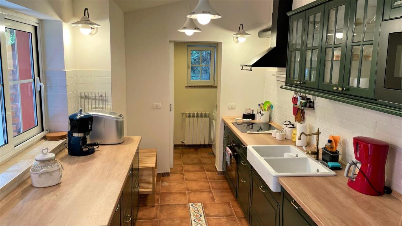 Villa Oria Pola Esterno foto