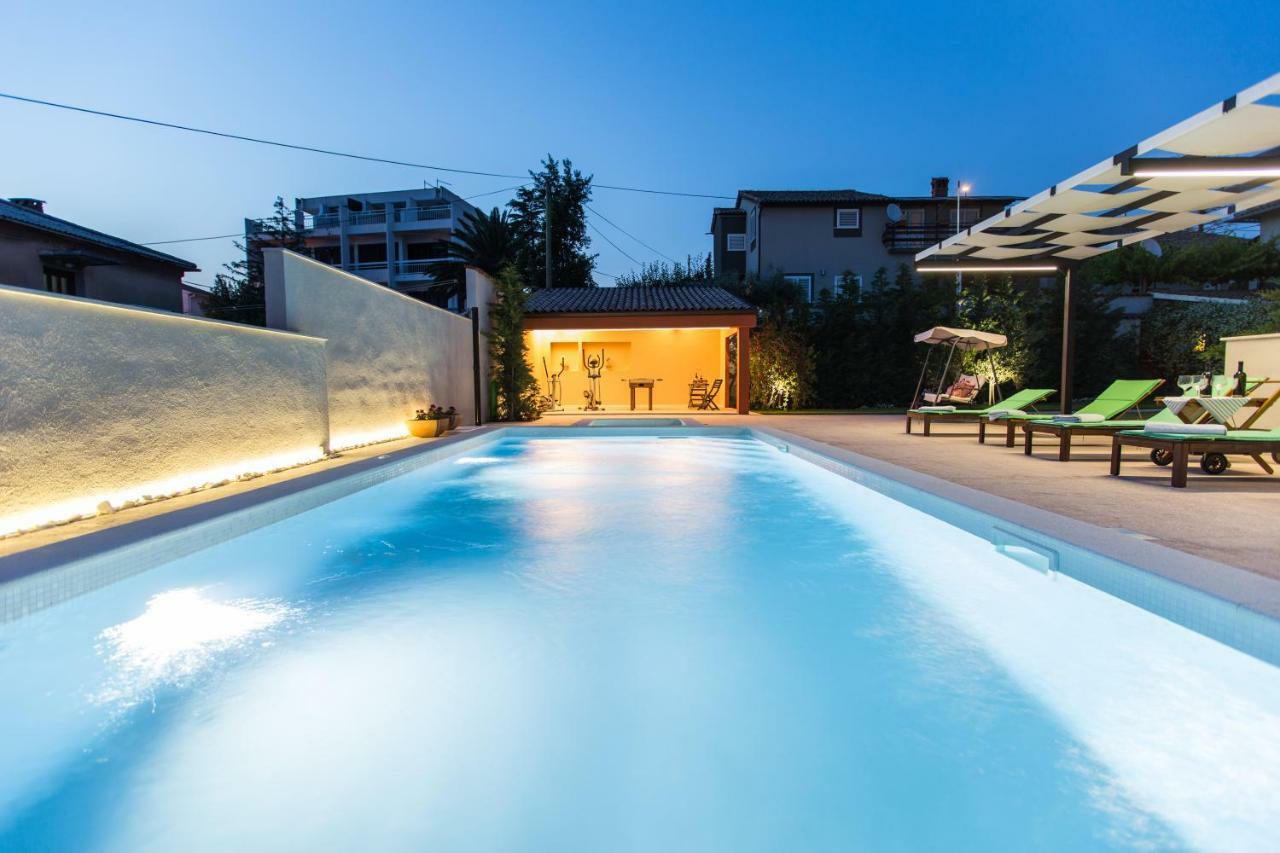 Villa Oria Pola Esterno foto